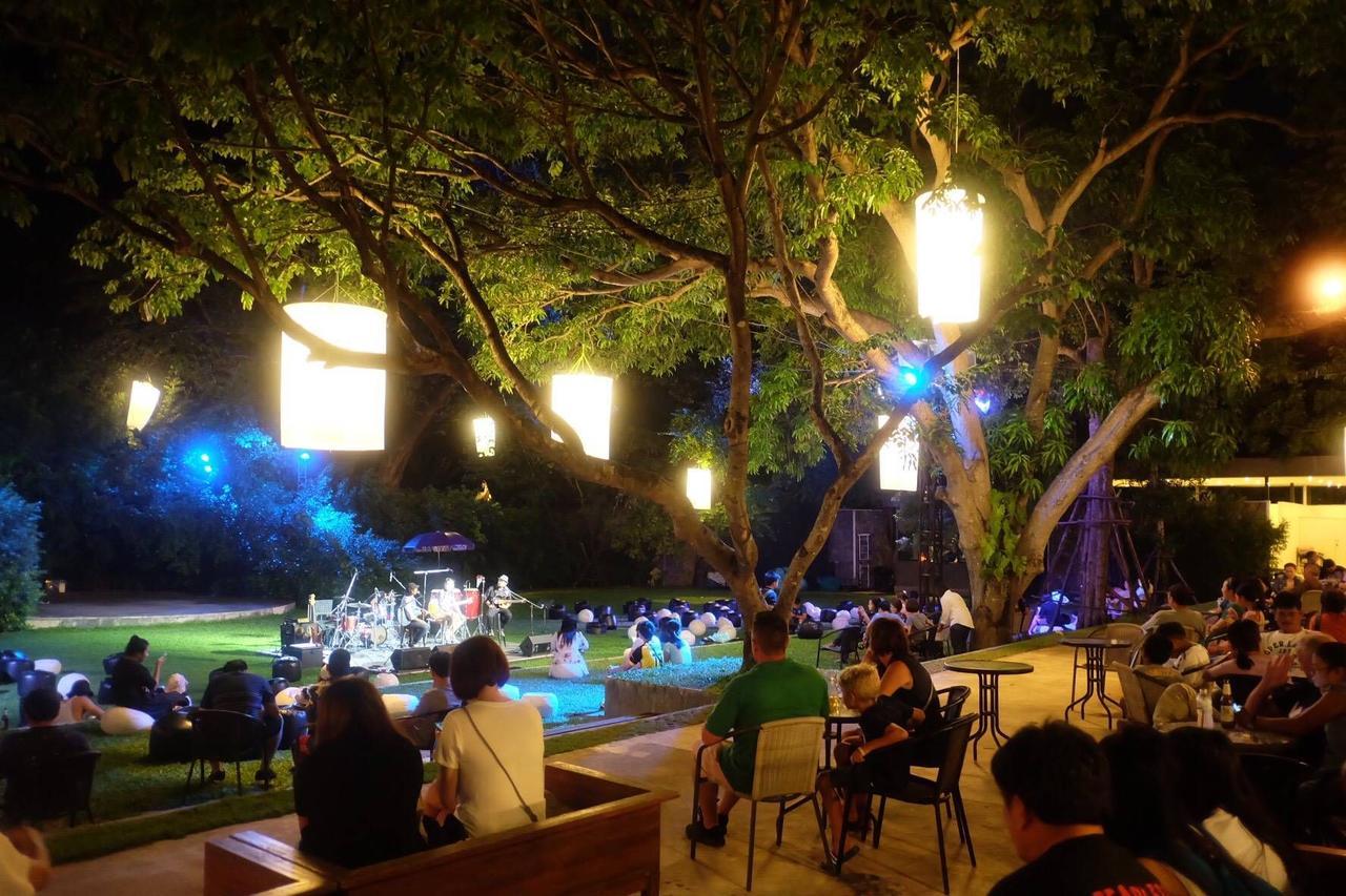 Autumn Hua Hin - The Sunset Room Buitenkant foto