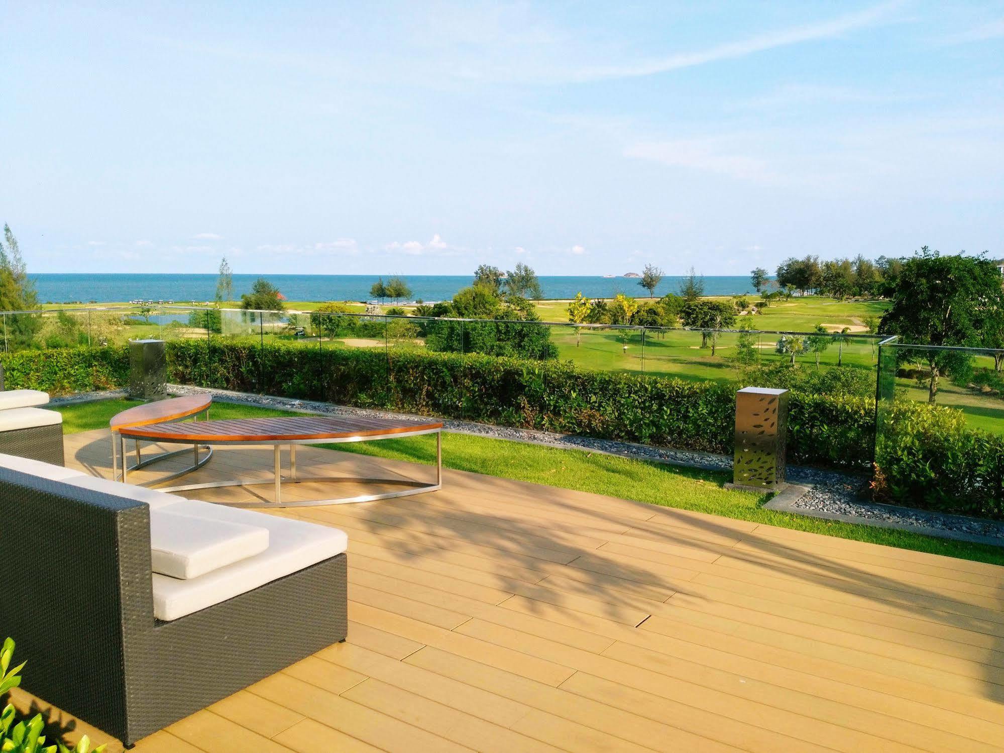 Autumn Hua Hin - The Sunset Room Buitenkant foto