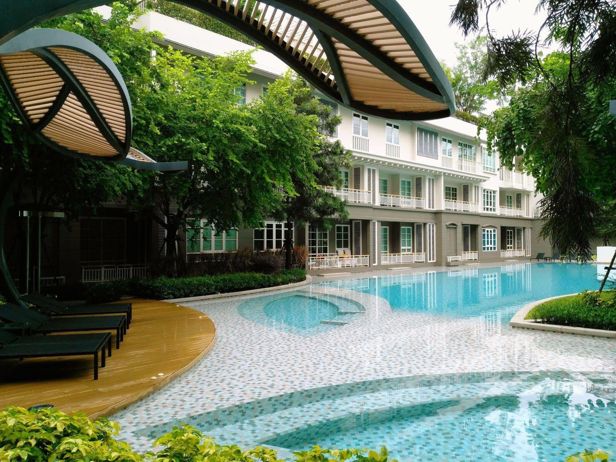 Autumn Hua Hin - The Sunset Room Buitenkant foto